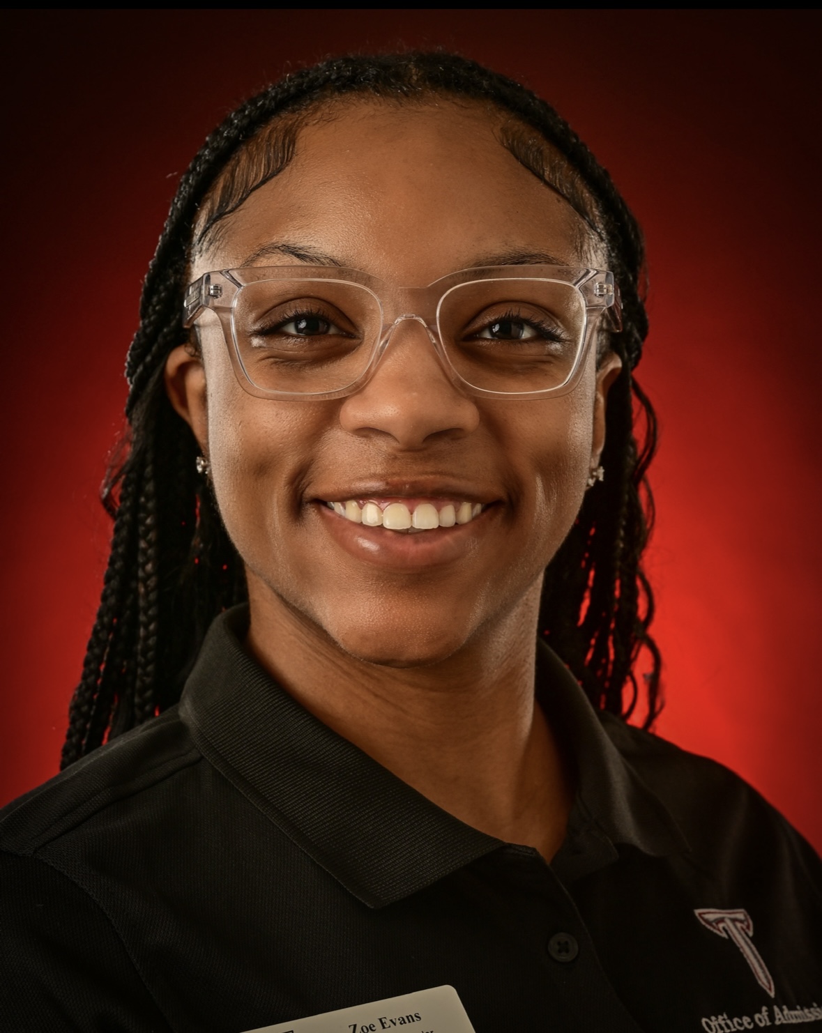 headshot of Zoe Evans, who transferred to TROY from 