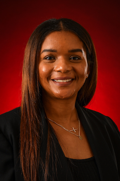 Headshot of Shevelyn Cook