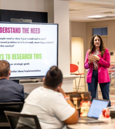 A  photo of IDEA Bank programming