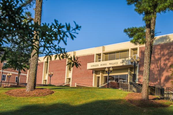Image of Wallace Hall 